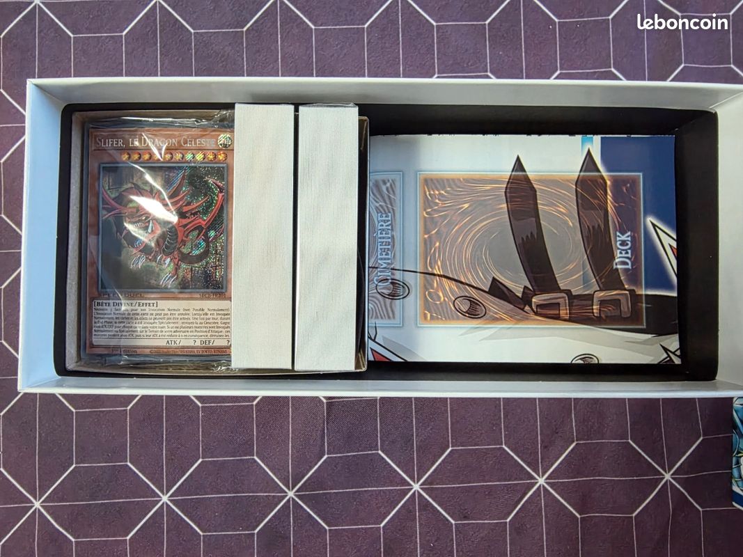 YGO! Speed Duel – Coffret Battle City (Version Française) – 8 Decks Prêts à Jouer, 228 Cartes, Dieux Égyptiens, SBCB