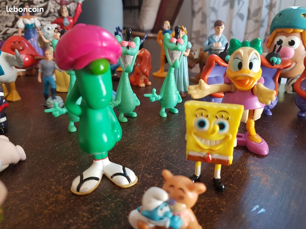 Lot de 45 figurines (image 4)
