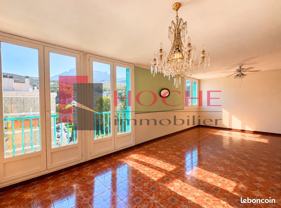 Appartement 4 pièces 69 m² · à Fontaine · 69 m² · 75 000 €