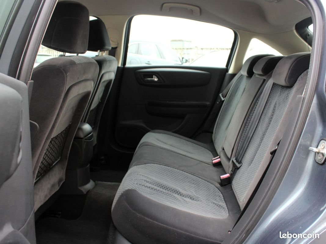 CITROEN C4 HDI 110 Pack Ambiance (image 12)