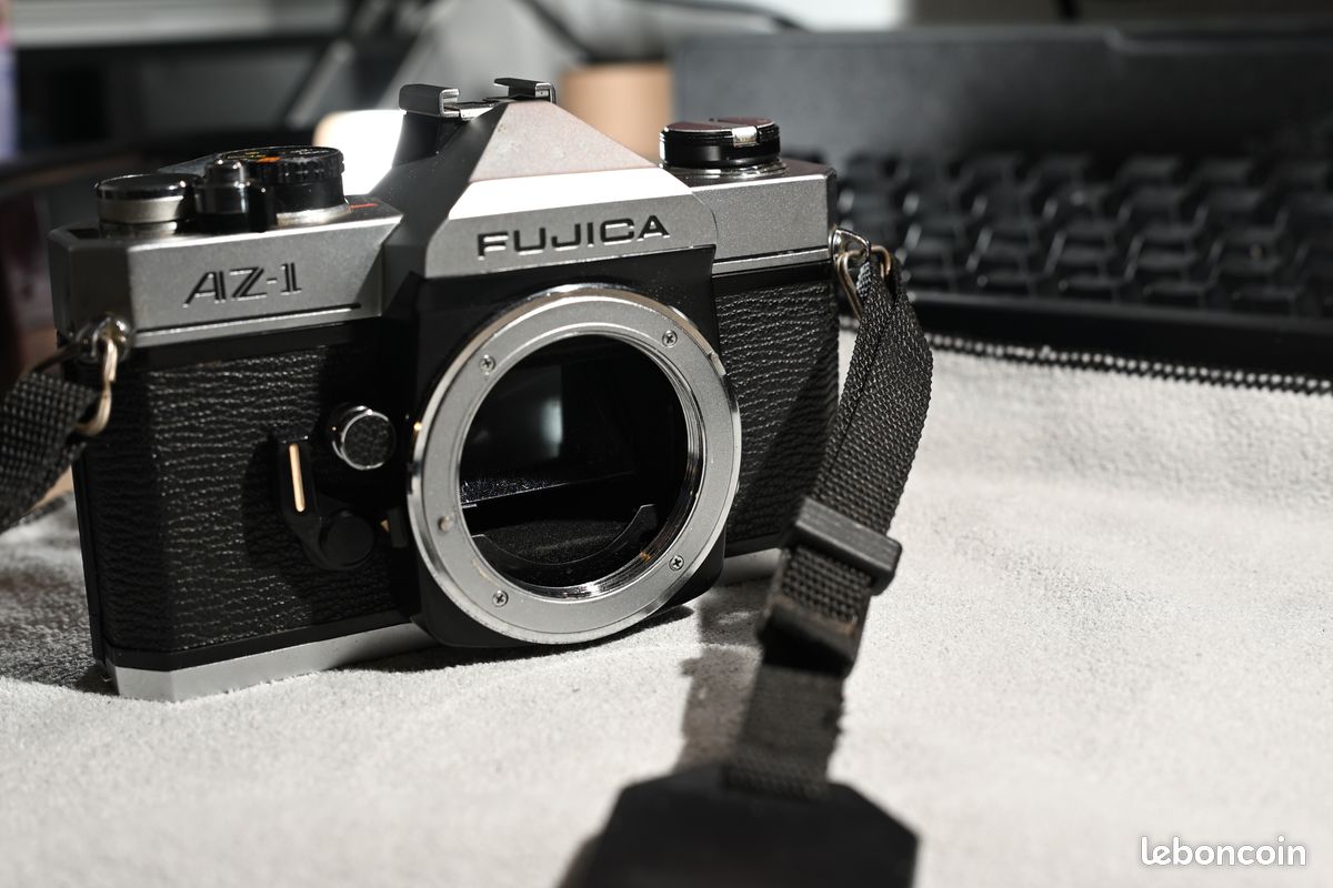 Appareil photo Fujica ST 705 avec objectif - Collection