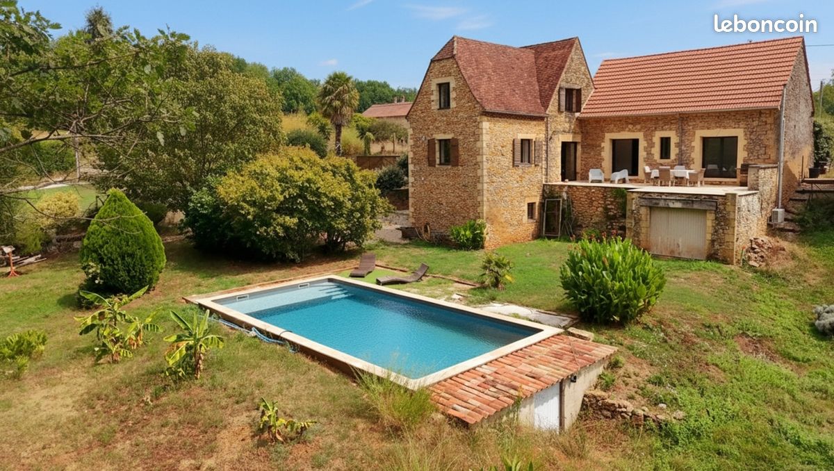 Maison 5 pièces 166 m² · à Meyrals · 166 m² · 477 000 €