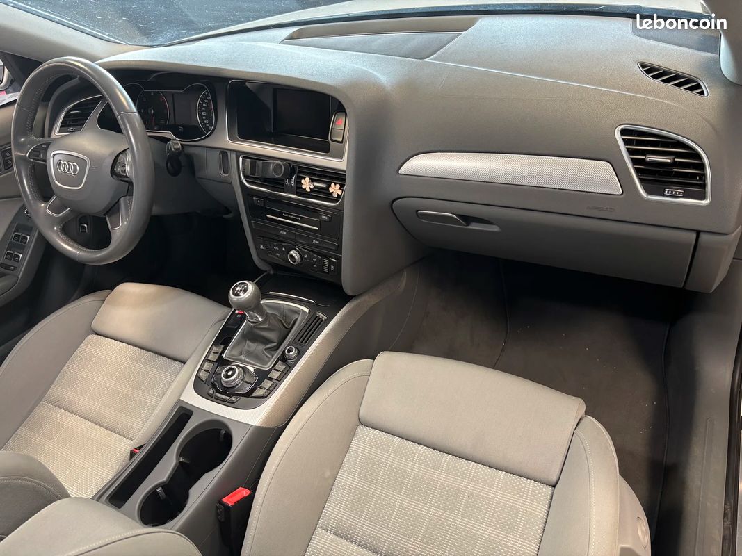Audi A4 Attraction (image 17)