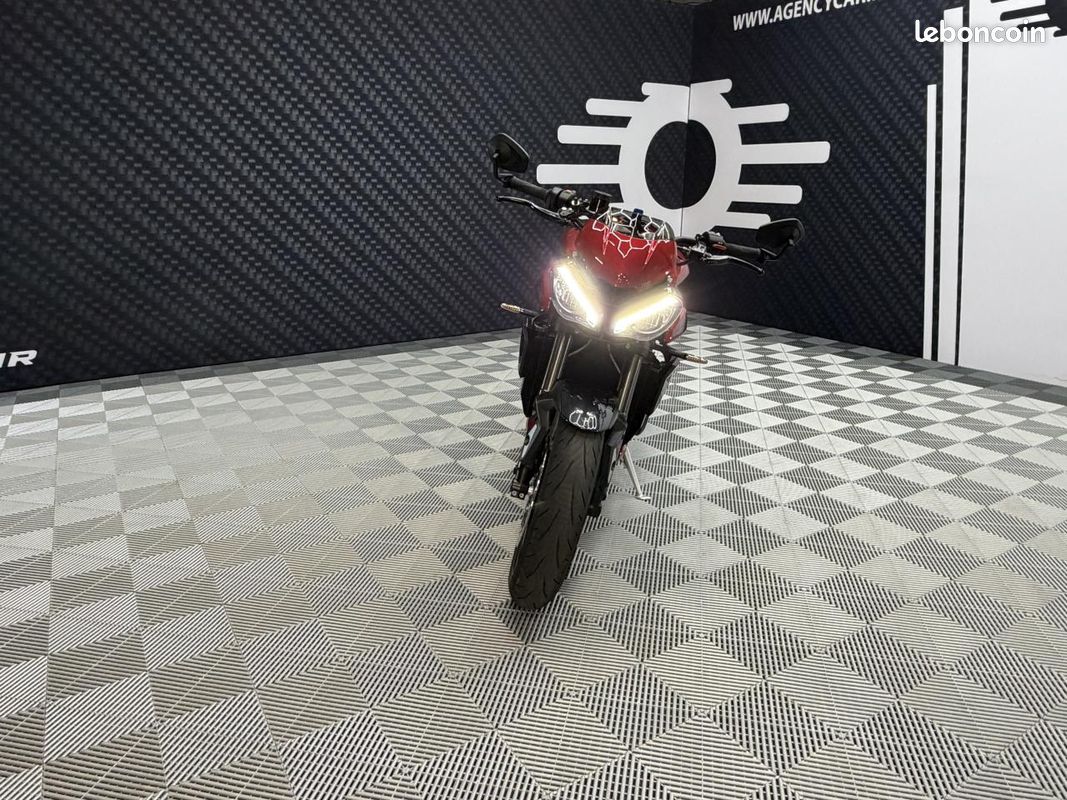 TRIUMPH STREET TRIPLE RS 765 Garantie Triumph 2027 Suivi LED (image 13)