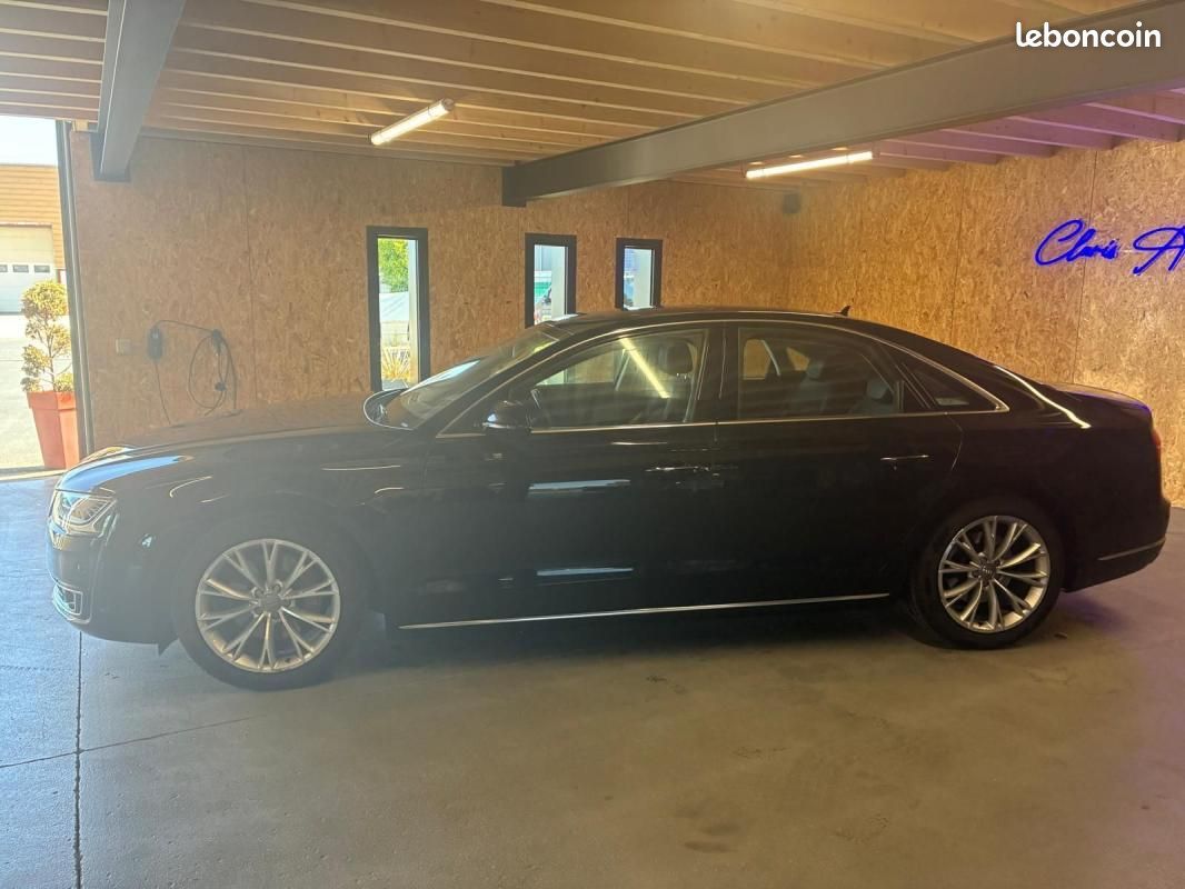 Audi A8 3.0 TDI 250 V6 AVUS EXTENDED QUATTRO (image 8)