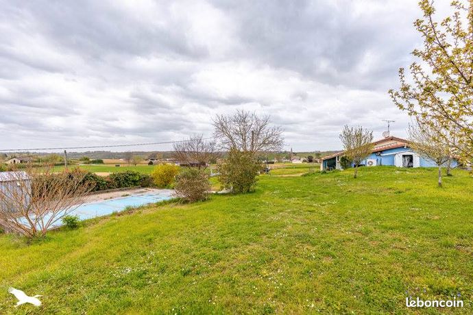 Maison 6 pièces 218 m²