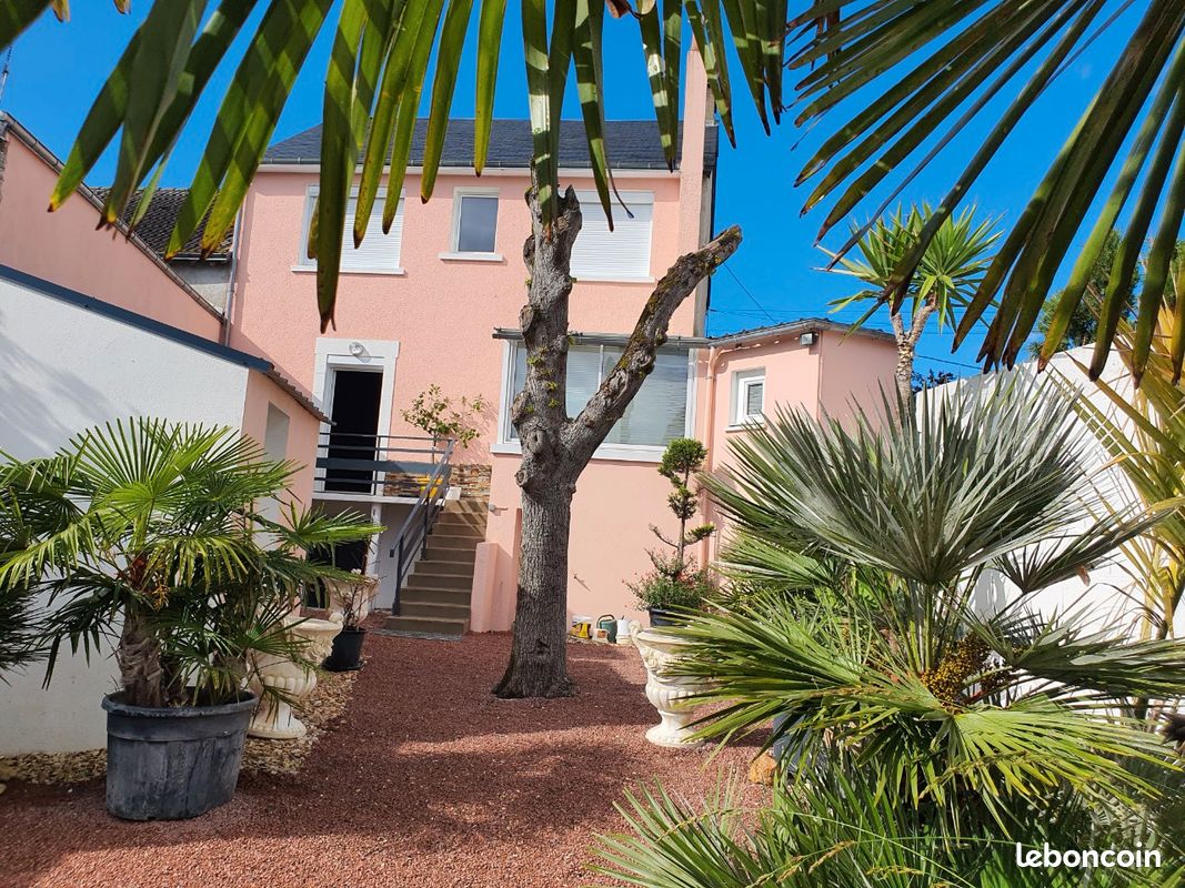 Maison 5 pièces 106 m² · à Villedieu-sur-Indre · 106 m² · 197 000 €