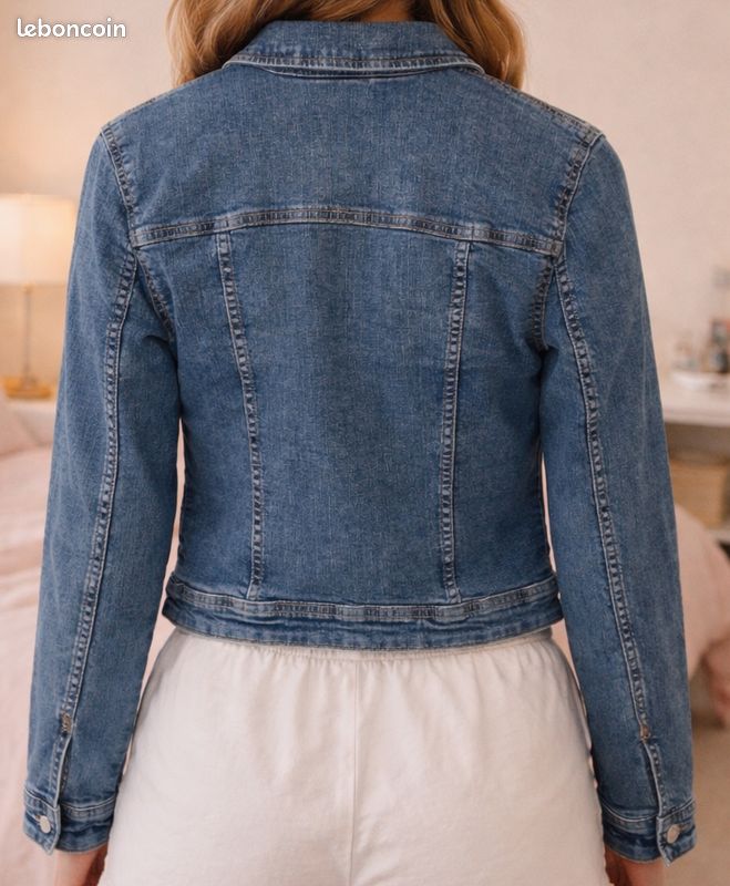 Veste En Jean Only Taille 34 Bleue - Occasion En Très Bon état, Classique Et Indémodable