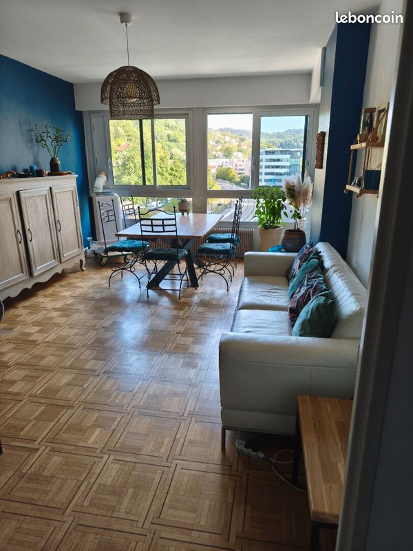 Appartement 3 pièces 78 m² · à Besançon · 78 m² · 820 €