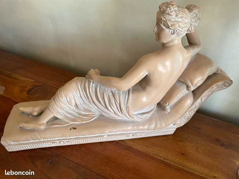 Grande Statue en plâtre de Pauline Bonaparte (image 5)