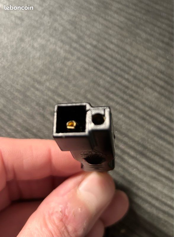 Injusa 992 Chargeur de batterie domestique Noir
