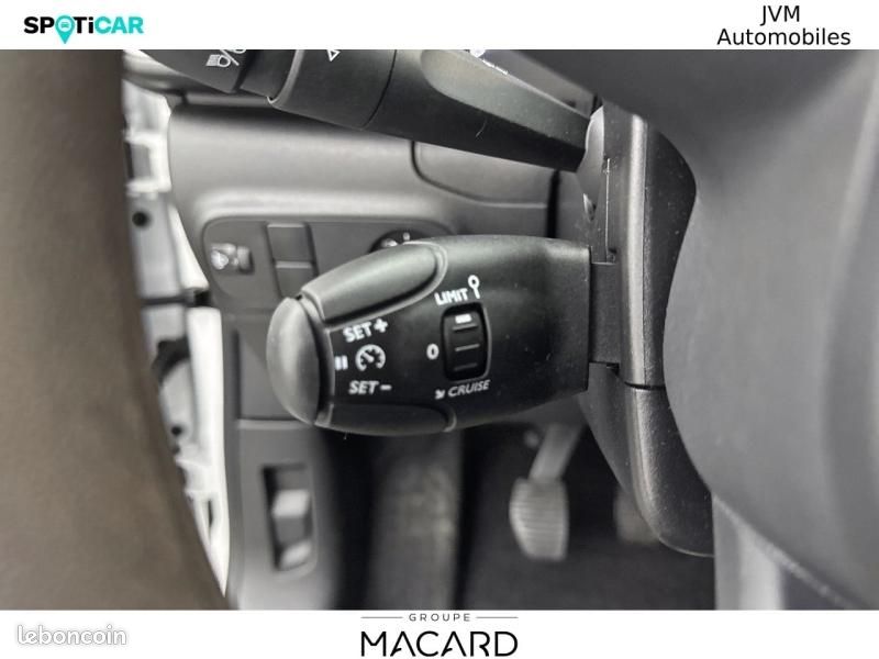 Citroen C3 1.5 BlueHDi 100ch S&S PLUS (image 19)