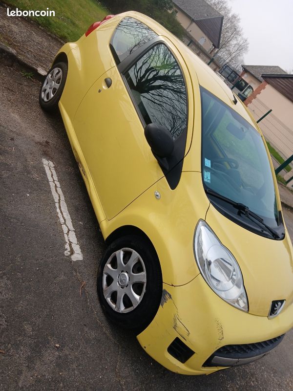 Peugeot 107 (image 3)