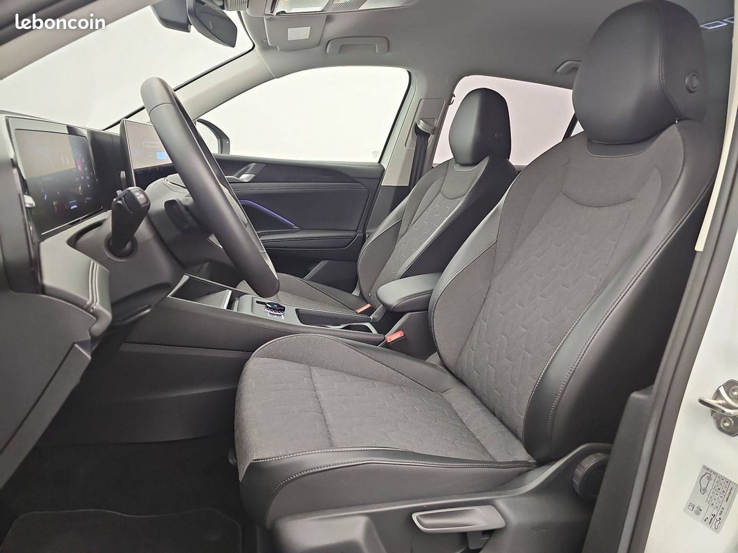 VOLKSWAGEN Tiguan 1.5 eTSI 131ch DSG7 Life Plus (image 11)