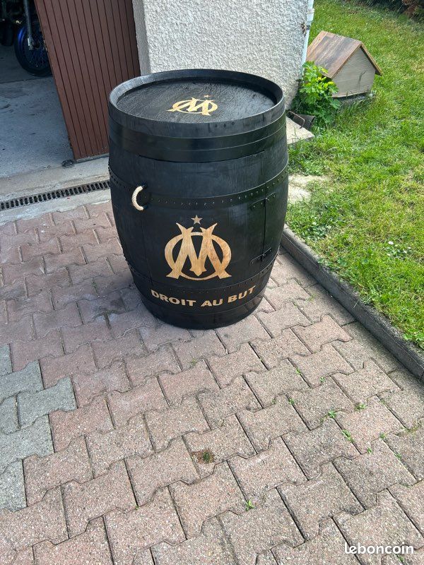 Tonneau bar rénové (image 7)