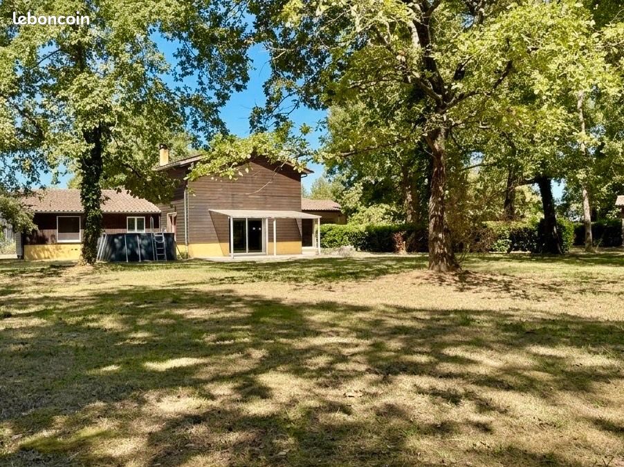 Maison 4 pièces 167 m² · à Captieux · 167 m² · 250 000 €