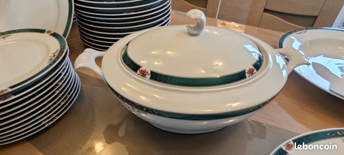 Service porcelaine de Bohème 72 pièces (image 7)
