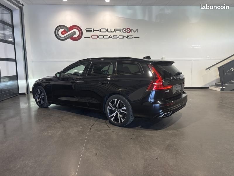 Volvo V60 T6 AWD 253+145ch R-Design Geartronic 8 (image 7)