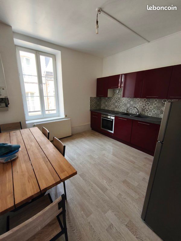 Appartement 3 pièces 50 m² · à Charleville-Mézières · 50 m² · 590 €