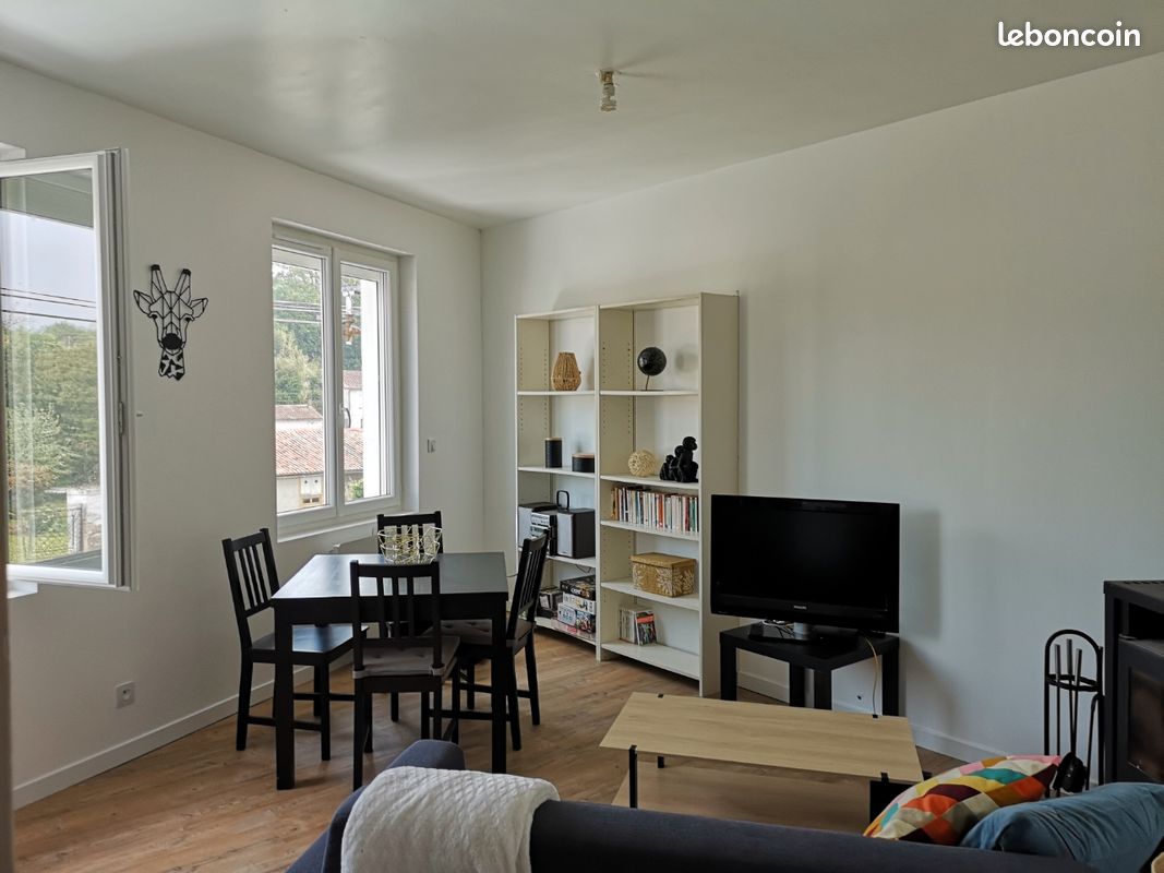 Appartement 3 pièces 67 m² · à Lusignan · 67 m² · 650 €