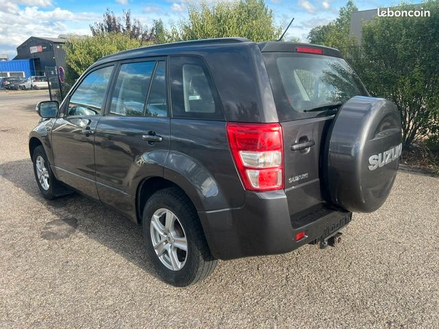 4x4 Suzuki Grand Vitara 1.9DDIS 136cv 1er main (image 3)