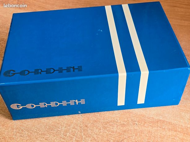Norev 1:43 - 3 - Model sedan - renault 12 et 8 gordini
