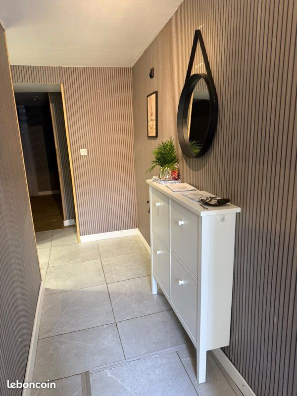 Appartement 3 pièces 100 m² · à Saint-Étienne · 100 m² · 680 €/mois