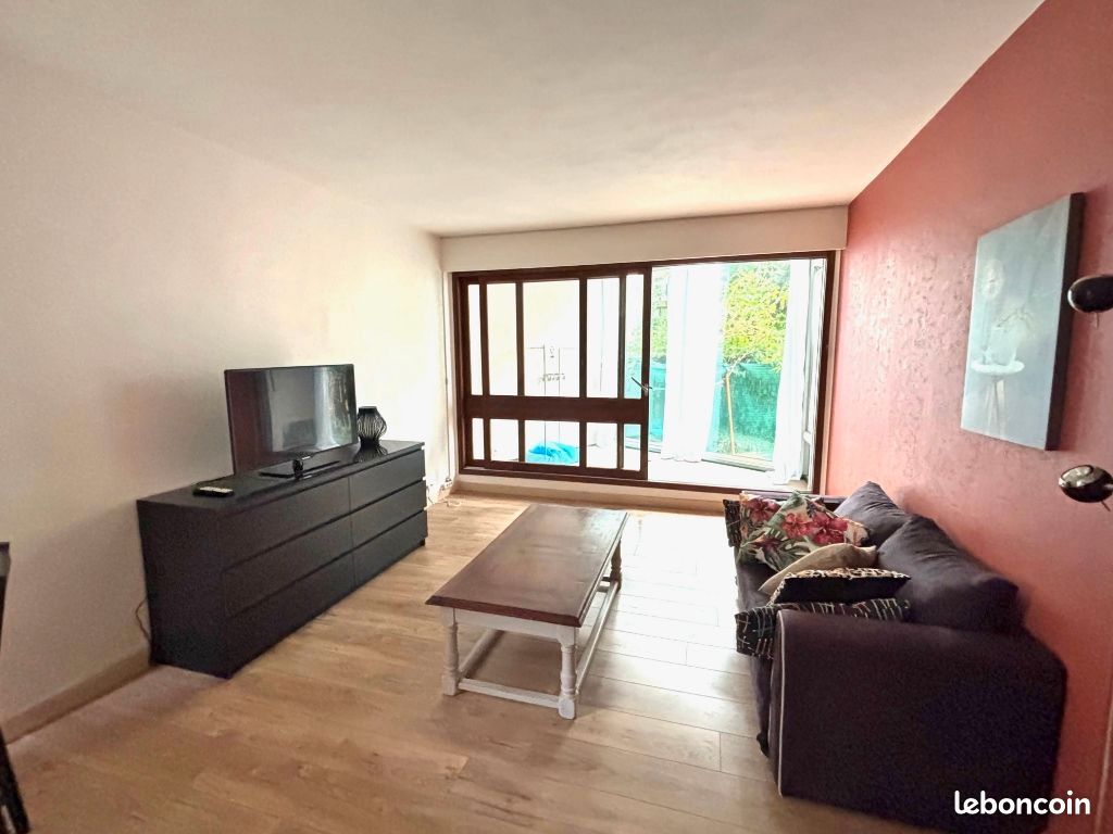 Appartement 2 pièces 52 m² · à Le Chesnay-Rocquencourt · 52 m² · 1 275 €/mois