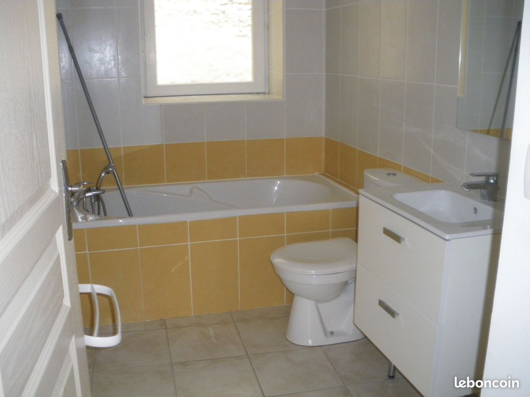 Appartement 3 pièces 42 m² · à Carcassonne · 42 m² · 460 €/mois
