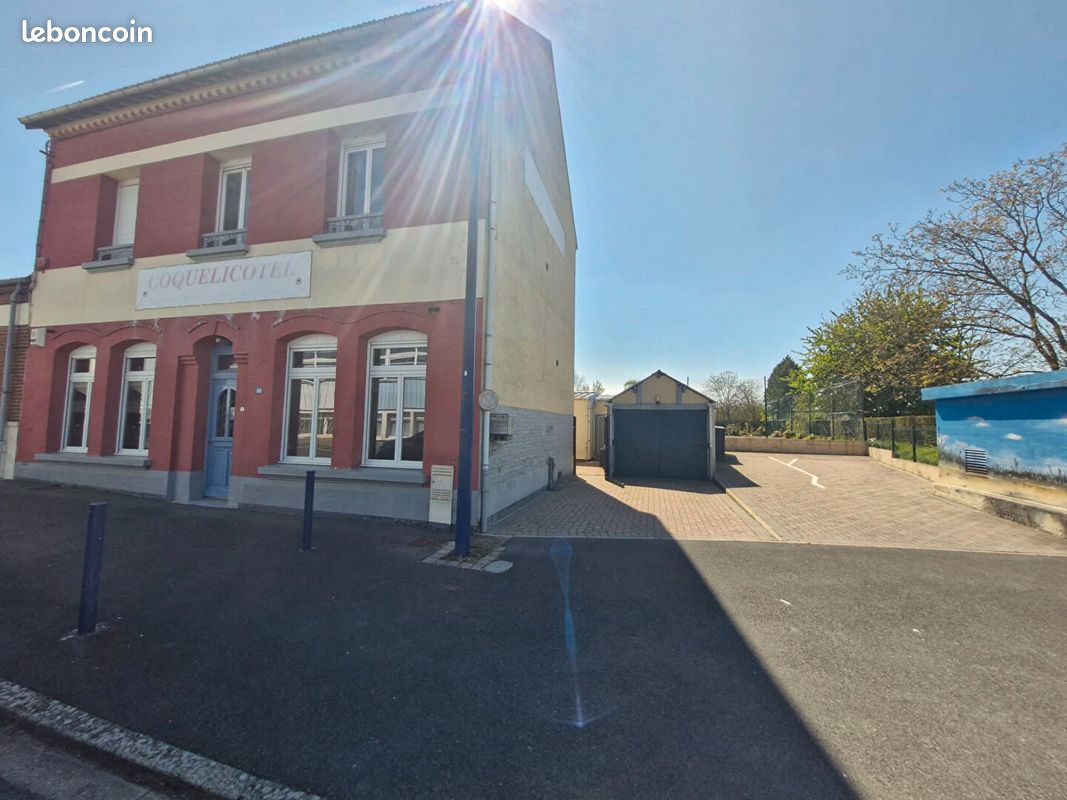 Local commercial 10 pièces 170 m² · à Méaulte · 170 m² · 399 000 €