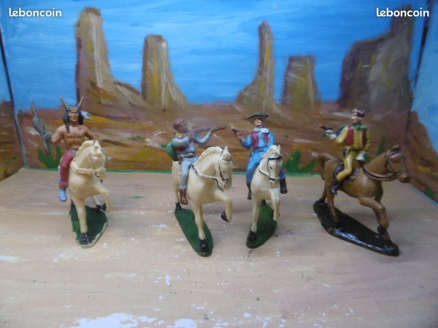 Figurine Starlux Cow-boy à Cheval Au Combat, échelle 1:32, Soldat De Collection Français
