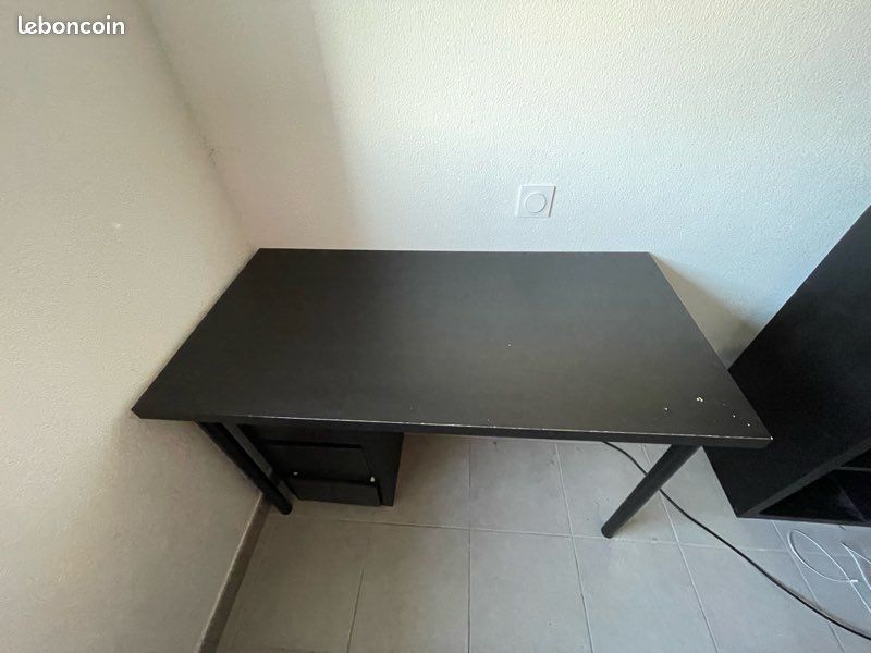 Bureau noir ikea (image 1)