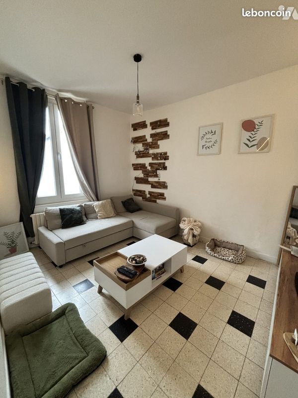 Maison 2 pièces 70 m² · à Saint-Quentin · 70 m² · 590 €/mois