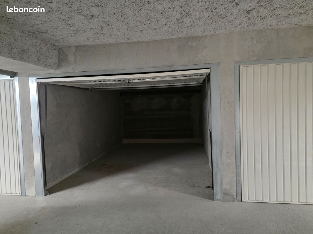 Garage individuel 16,80 m² - Résidence ́LE TANDEM (image 5)