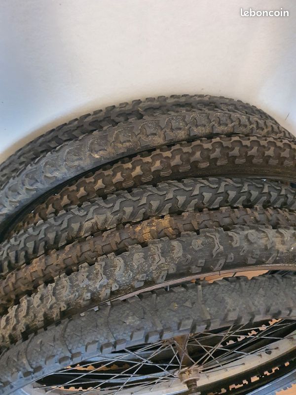 Pneus vélo (image 2)