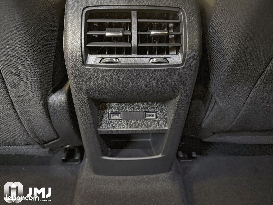 PEUGEOT 308 Hybrid 145 e-DCS6 Allure (image 15)