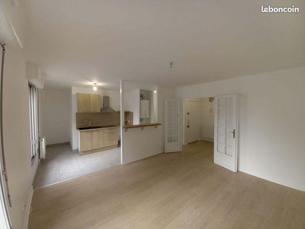 Appartement 2 pièces 52 m² · à Châtellerault · 52 m² · 573 €/mois