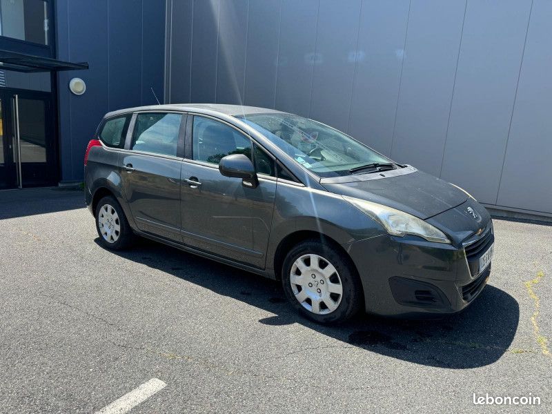 Peugeot 5008 1.6 BLUEHDI 120CH ACCESS BUSINESS S&S (image 1)
