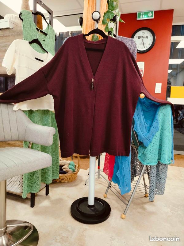 Cardigan En Tricot Côtelé - France