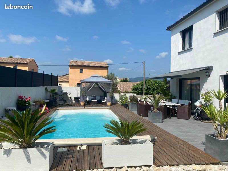Location piscine et extérieur (image 4)