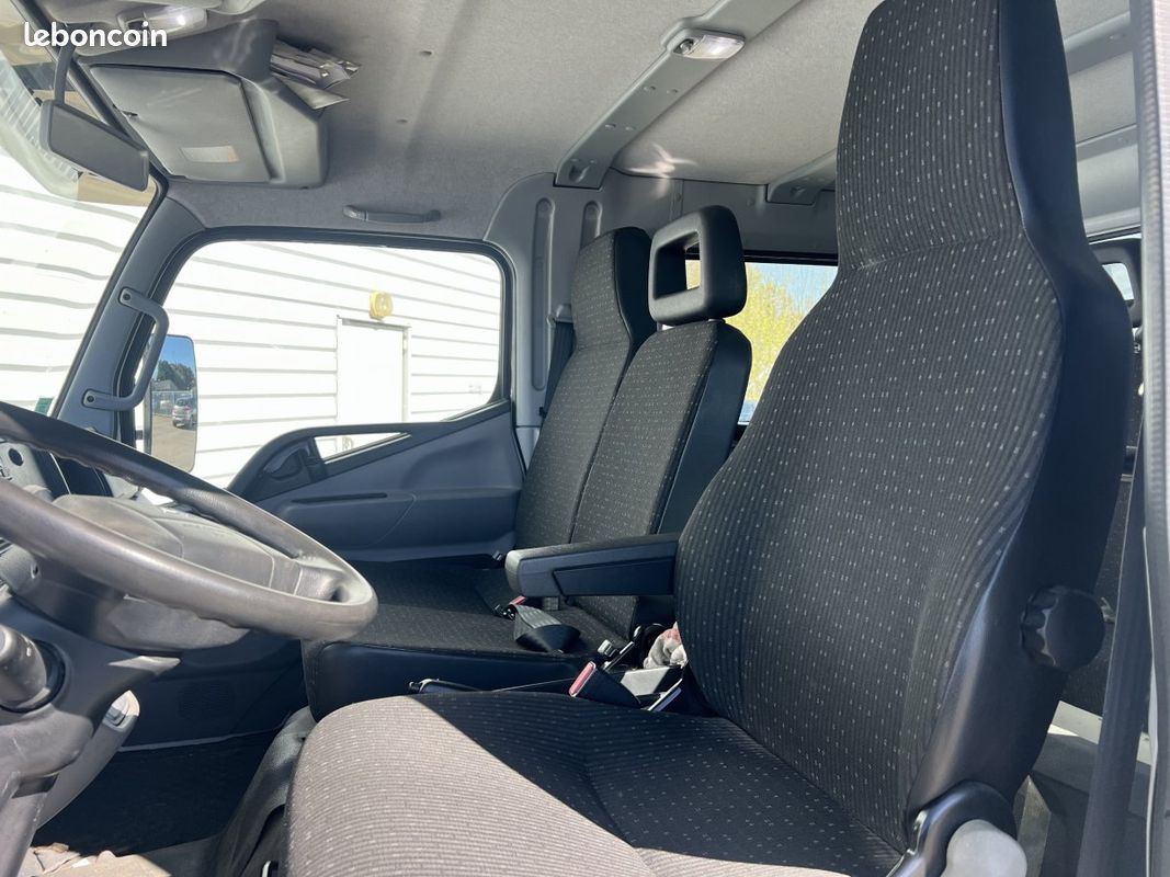 Mitsubishi CANTER DEPANNEUSE PLATEAU GAUBERT (image 6)