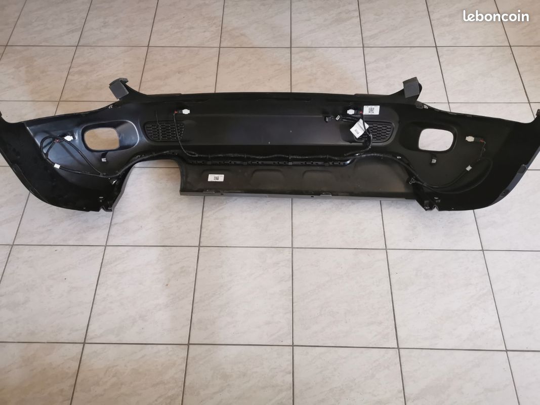 Pare choc arrière complet avec feux leds jeep renegade (image 2)