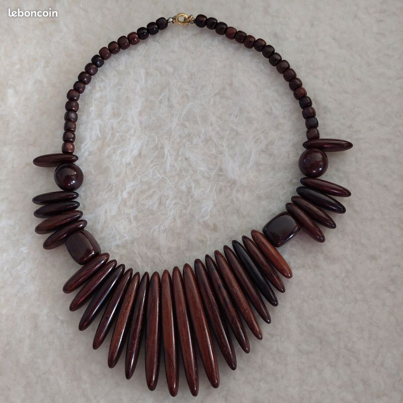 Collier Plastron Vintage - Doré - Métal Doré - Style Rétro - Fabriqué En France - Occasion