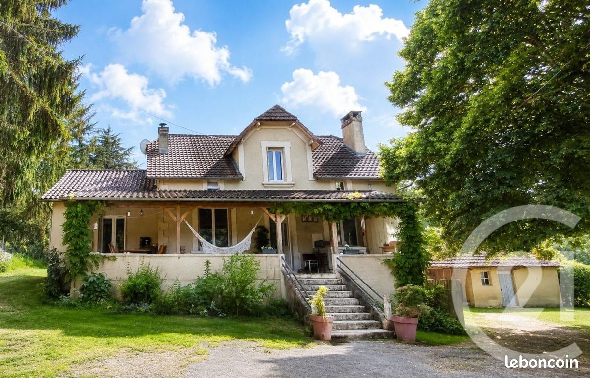 Maison 5 pièces 103 m² · à Rouffilhac · 103 m² · 239 900 €