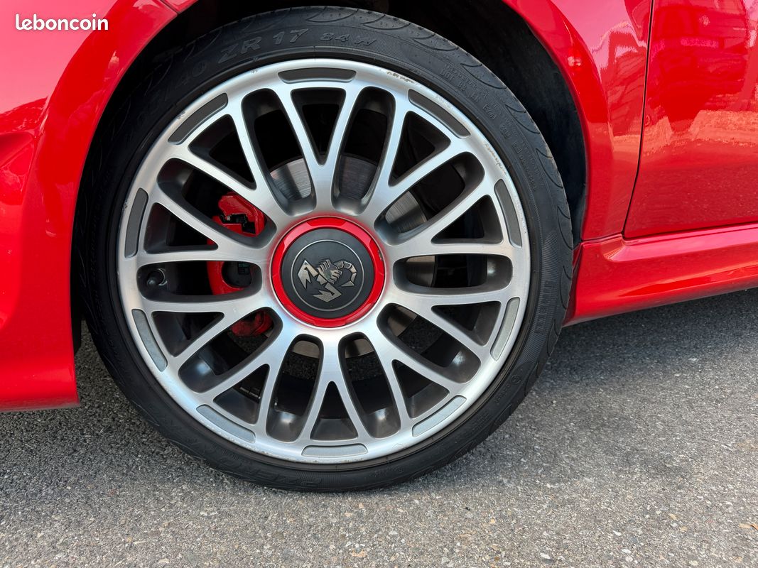 Fiat Abarth 500 1.4 T-JET 140 595 Excellent état Garantie 1an Toit ouvrant Pare choc Carbone (image 2)