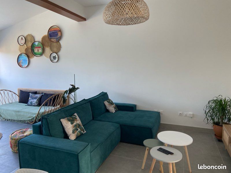 Appartement 3 pièces 90 m² · à Saint-Pierre · 90 m² · 1 600 €/mois
