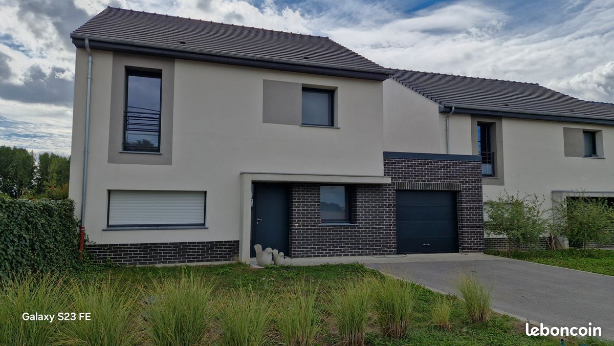 Maison 5 pièces 127 m² · à Beuvry · 127 m² · 1 200 €/mois