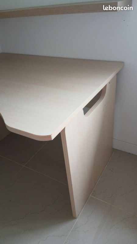 Bureau (image 3)