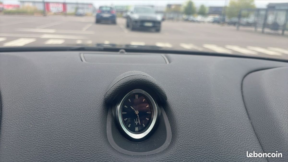 Maserati Ghibli III 3.0 D V6 275 BVA (image 13)