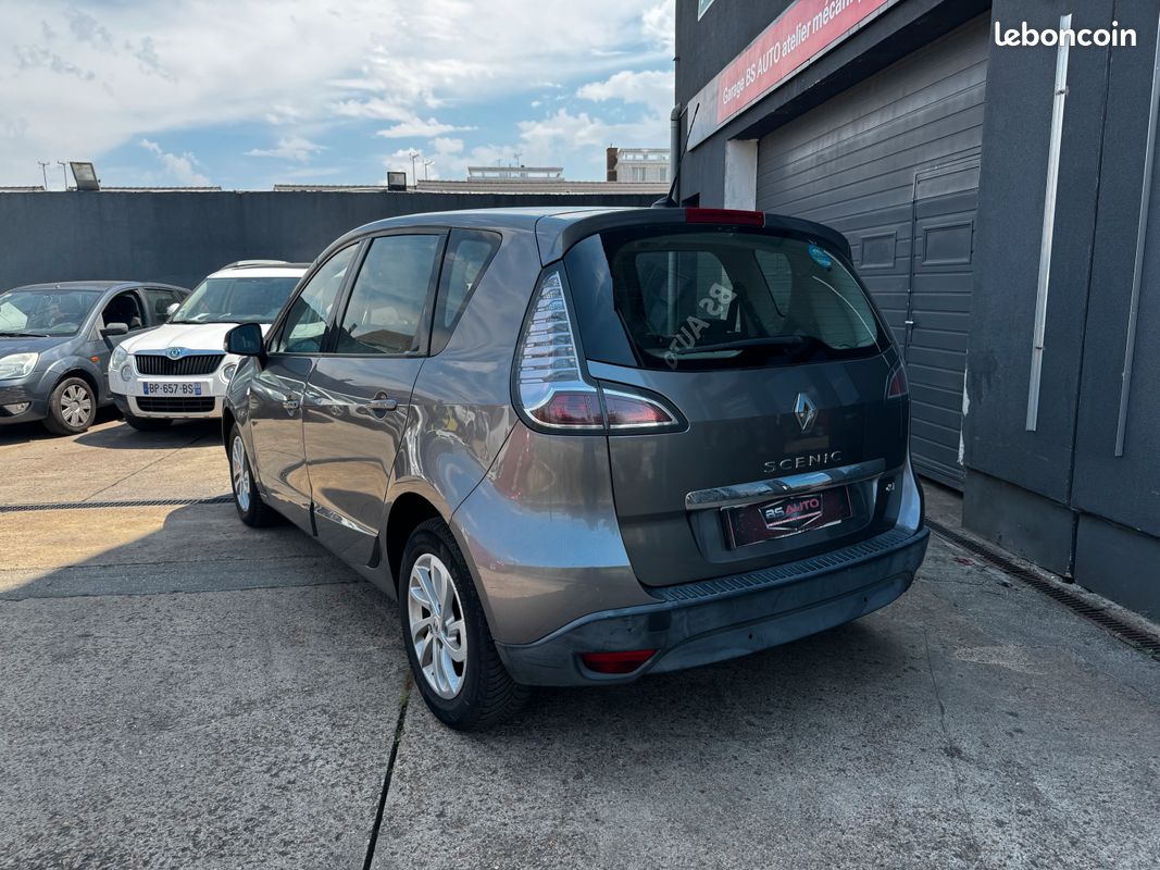 RENAULT SCENIC lll 1.5 DCI 110CH 5P (image 3)